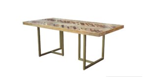 HUXLY DINING TABLE
